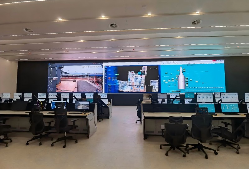 1743991347834225ApOM.jpg 640.jpg