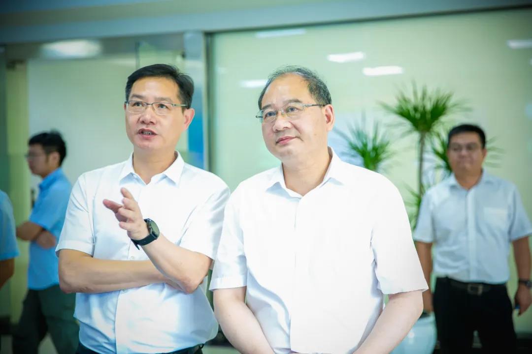 1628672066942258okz5.jpg 1628672066942258okz5.jpg