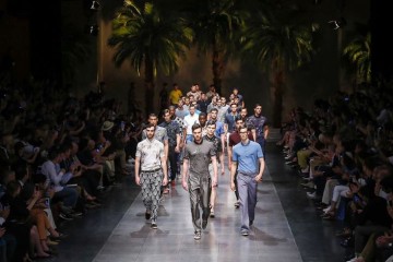 Dolce & Gabbana Menswear Spring Summer 2016 in Milan
